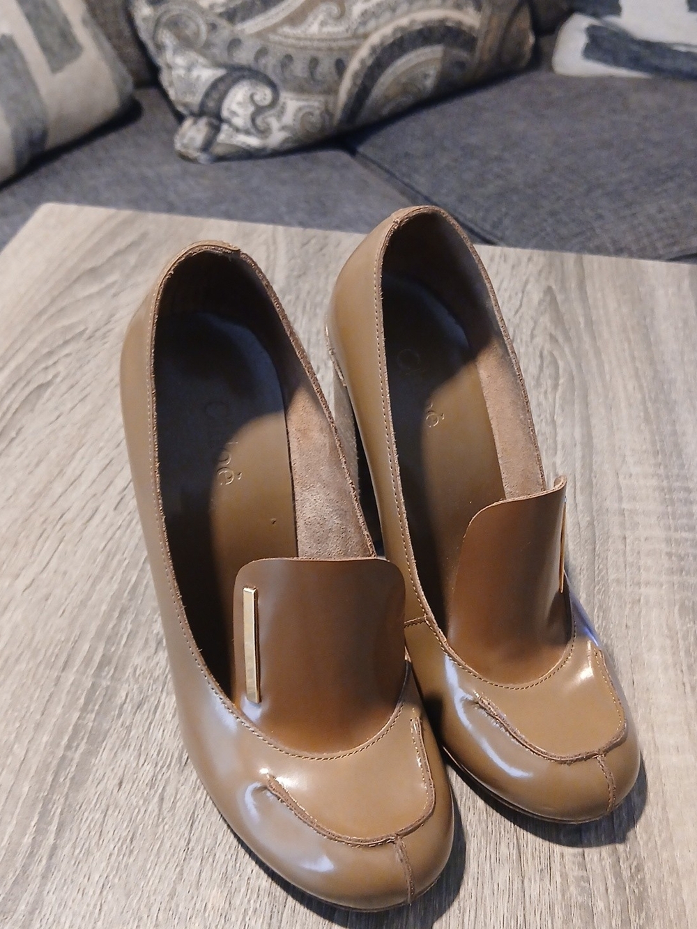 🌟 Authentic Chloé Taupe Patent Leather Loafer Pumps 🌟